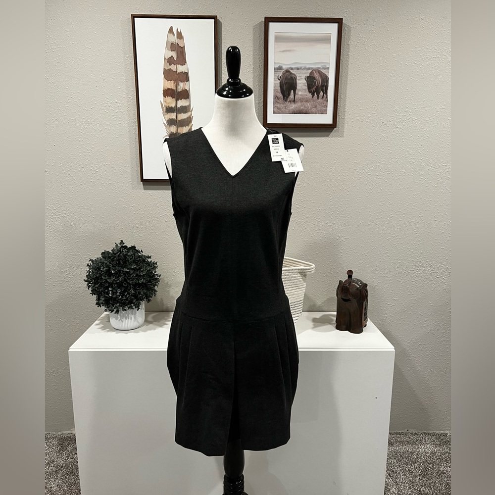 Vince for Saks Fifth Avenue Pleated Black/Charcoal Mini Dress Size 10 NWT - Picture 1 of 6